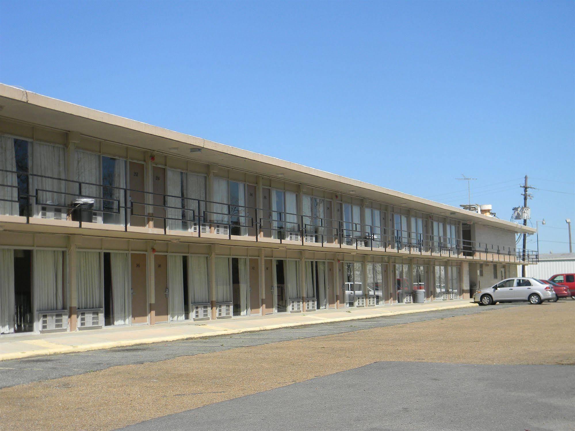 Sunrise Inn بحيرة تشارلز المظهر الخارجي الصورة